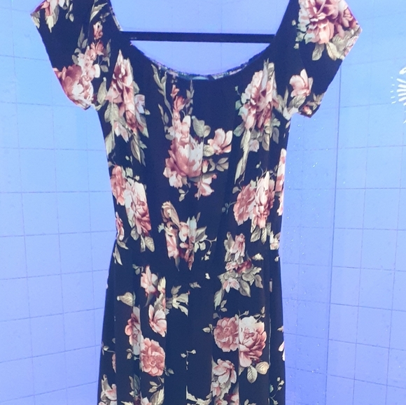 FLORAL DRESS/ROMPER - Picture 2 of 4